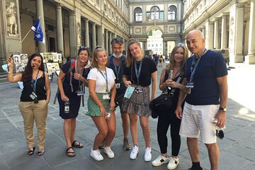 Skip the line: Uffizi and Accademia Small Group Hidden Highlights Walking Tour